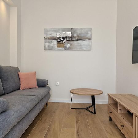 Apartments Miamare Primošten Eksteriør billede