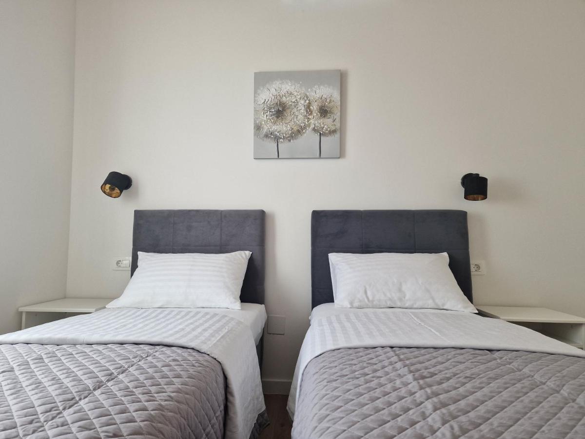 Apartments Miamare Primošten Eksteriør billede